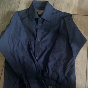 Boys button up VanHeusen shirt